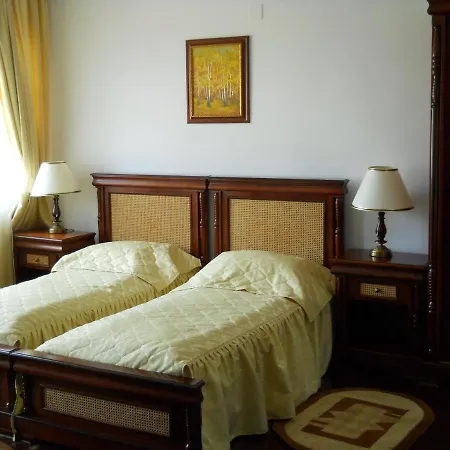 호텔 Casa Domneasca 쿠티에데아게스